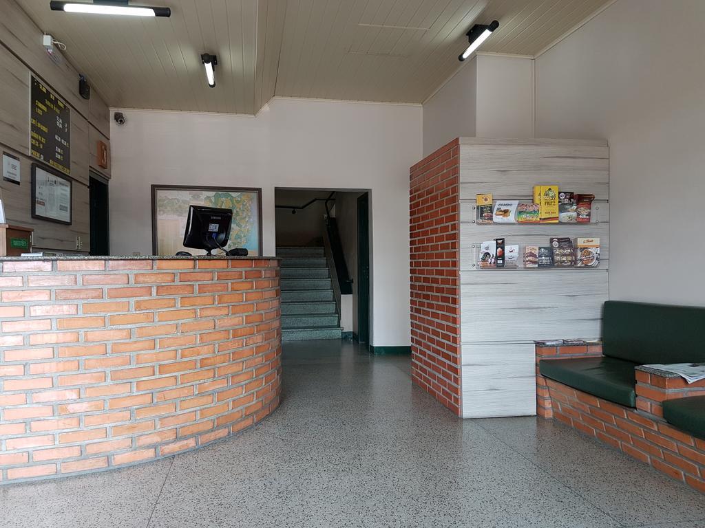 Hotel Bavarium Джойнвил Екстериор снимка